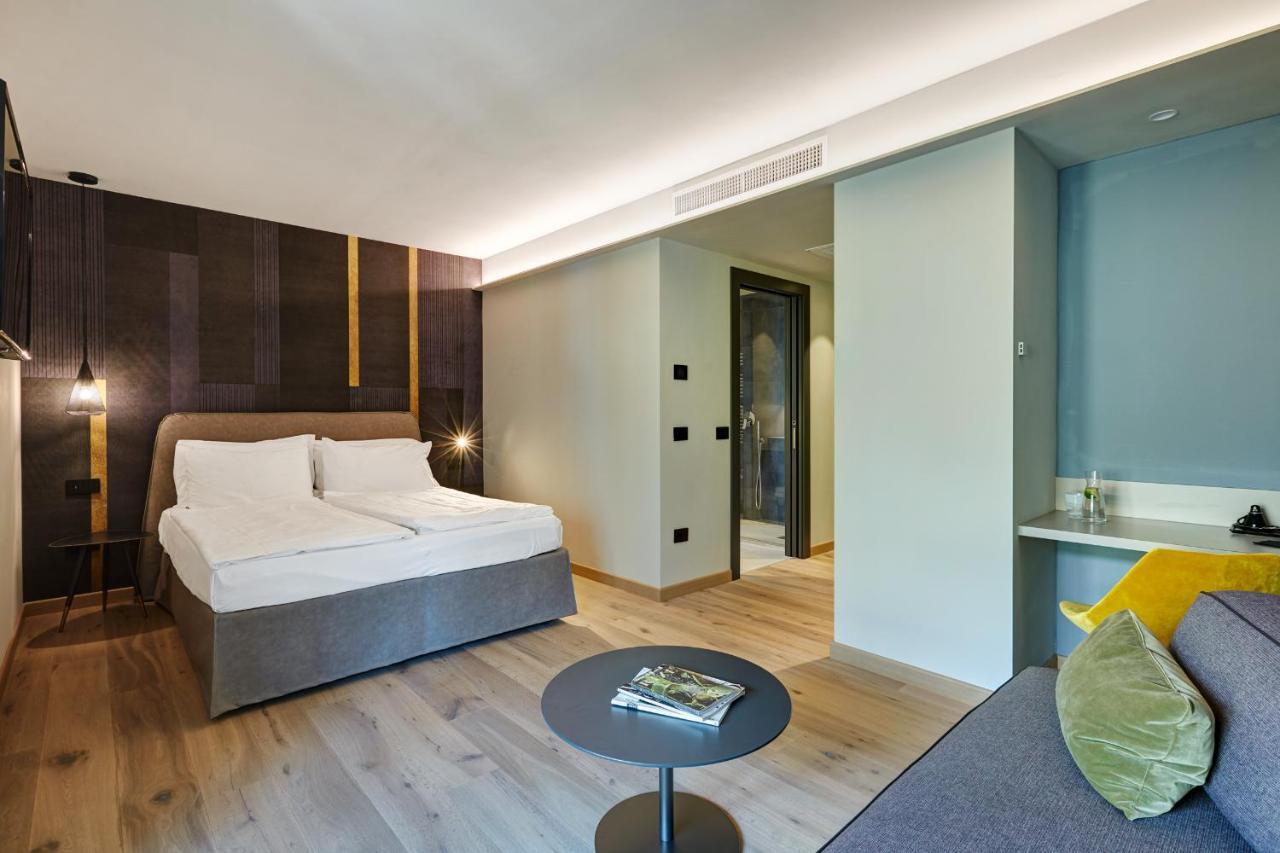 Double Room Balcony,957466063:JPEG
